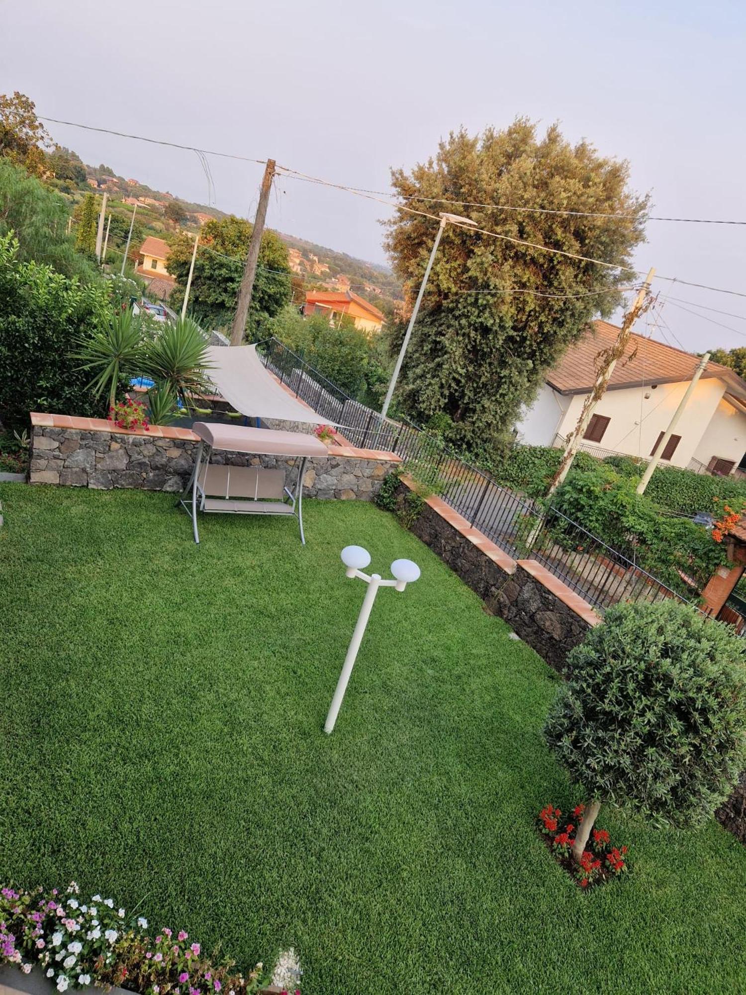Bedda Mia Etna House B&B Трекастаньї Екстер'єр фото